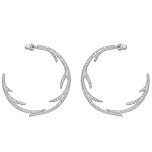 Swarovski 5499626 earrings Polar Bestiary silver tone new with original box
